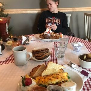 Meet your Posher, Samuel